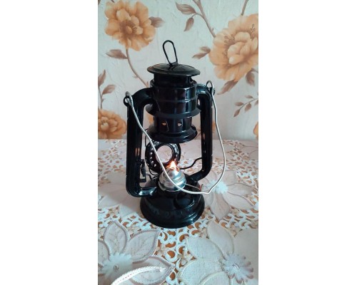 Лампа керосиновая 