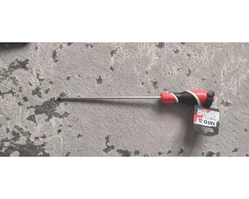 Отвёртка PH1х200мм S2 HRC58 Yato YT-25926 Отвёртка PH1х200мм S2 HRC58 Yato YT-25926
