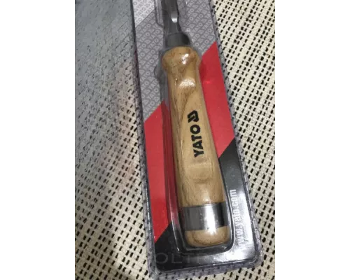  Стамеска 28мм деревянная ручка Yato YT-6253