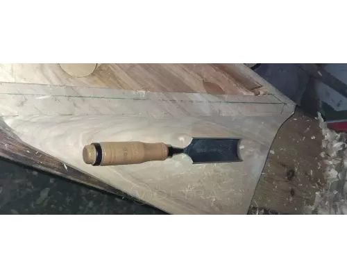  Стамеска полукруглая 38мм деревянная ручка Yato YT-62828