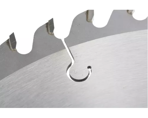 Пильный диск по дереву 200 x 32/30 x 24Т Gross