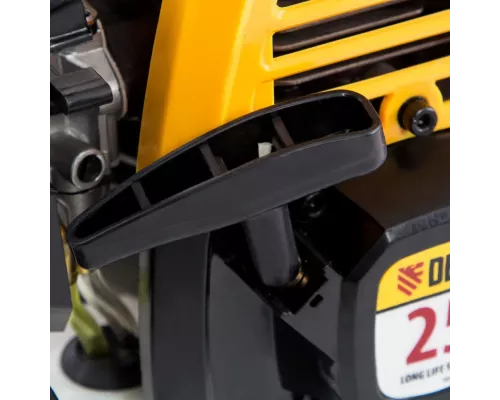 Триммер бензиновый DR-25, 25 см3, неразъемная штанга, состоит из 2 частей Denzel