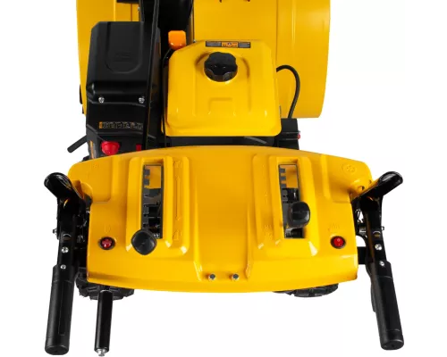 Бензиновая снегоуборочная машина SBL 711D PRO, 302cc, эл.старт, фара, обогрев, блок. дифф.// Denzel Бензиновая снегоуборочная машина SBL 711D PRO, 302cc, эл.старт, фара, обогрев, блок. дифф.// Denzel