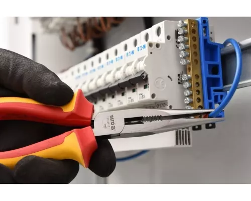 Плоскогубцы диэлектрические прямые удлиненные 160 мм YATO YT-21154