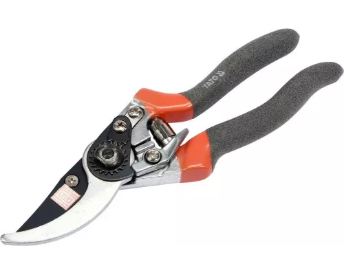 Секатор 220 мм YATO YT-8801 Секатор 220 мм YATO YT-8801