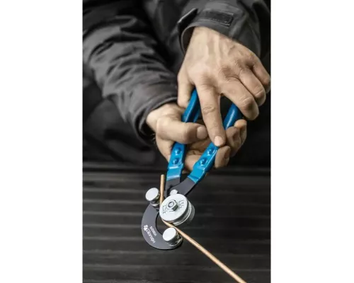 Трубогиб для тормозных трубок