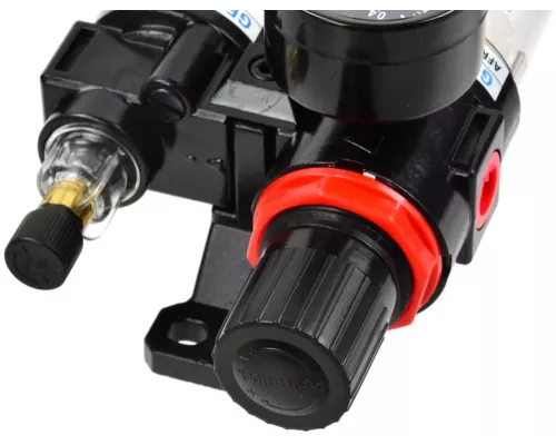 Reduktor z filtrem powietrza + odwadniacz 1/4